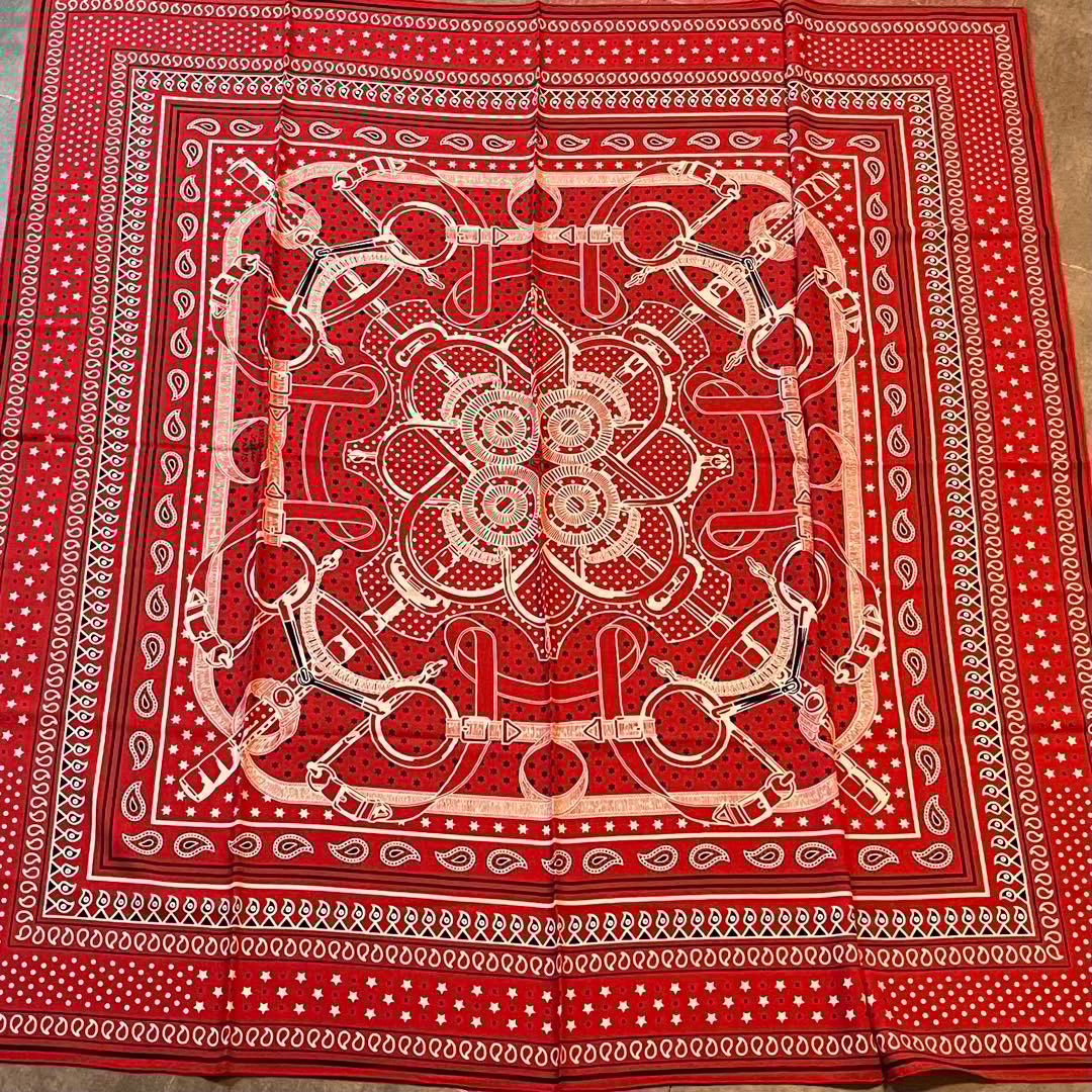 【未使用】エルメス HERMES シルク カレ140 エプロン・ドール