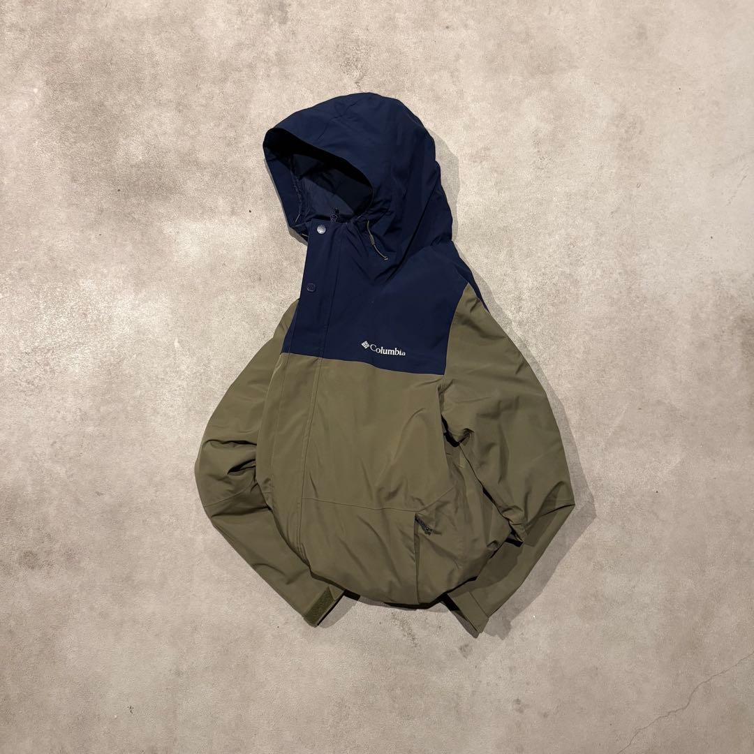 【大人気❗️】極暖！肉厚！columbia 　ダウン　オリーブ　ネイビー　M