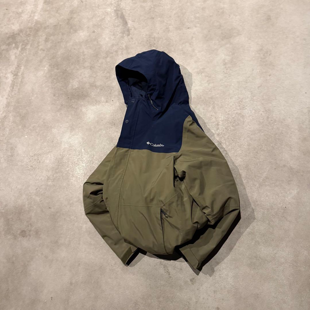 【大人気❗️】極暖！肉厚！columbia 　ダウン　オリーブ　ネイビー　M