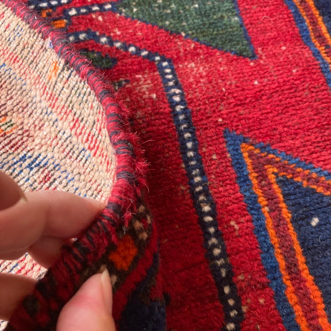 ヴィンテージラグ　トライバルラグ　ハマダン　メダリオン