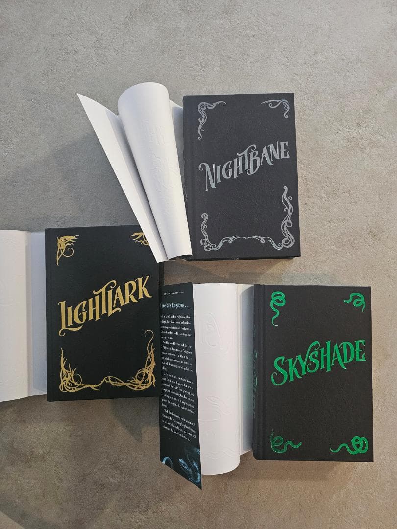 Lightlarkシリーズ 3冊セット Alex Asterスプレーエッジ版