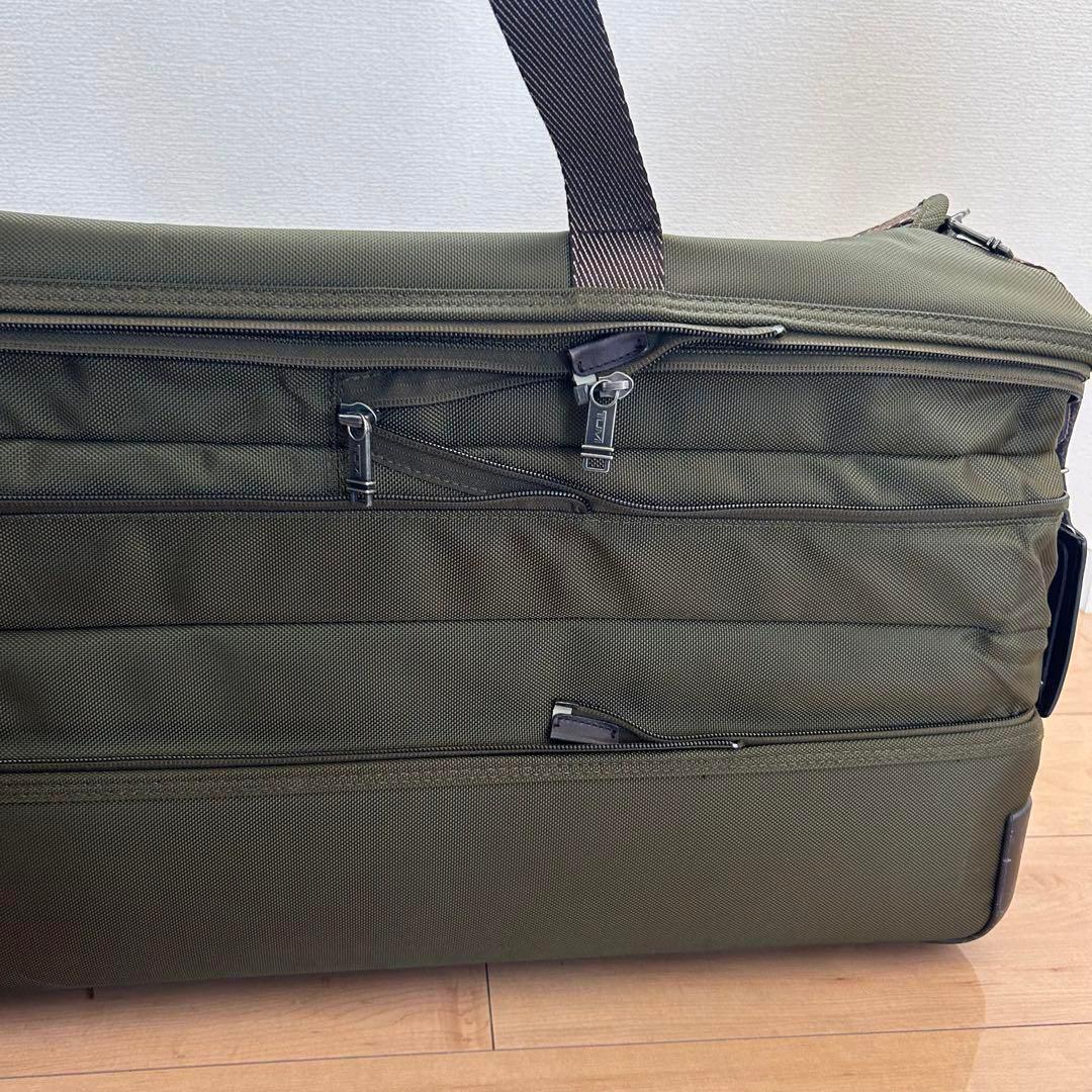 さ*る様 TUMI トゥミ　カーキ スーツケース　キャリーケース　トラベルバッグ