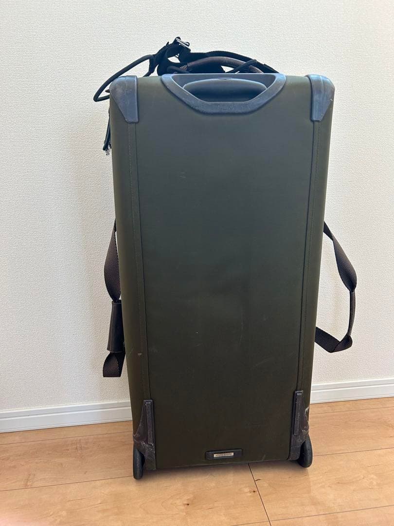 さ*る様 TUMI トゥミ　カーキ スーツケース　キャリーケース　トラベルバッグ