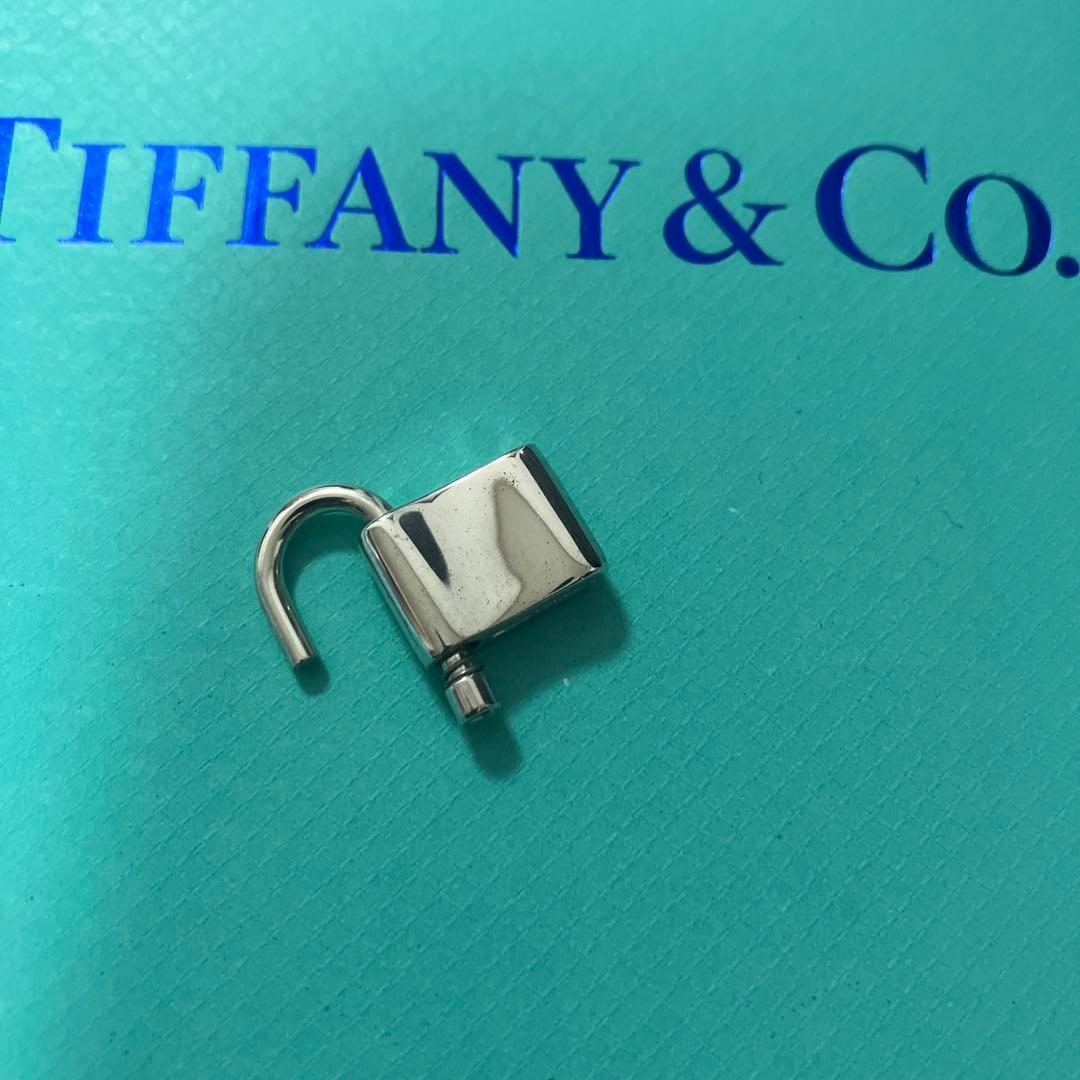 □研磨済み□TIFFANY&Co. ティファニー3連フープカデナロックバングル