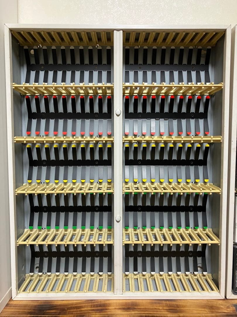 cassette city カセットテープ 収納ラック　棚 100本収納