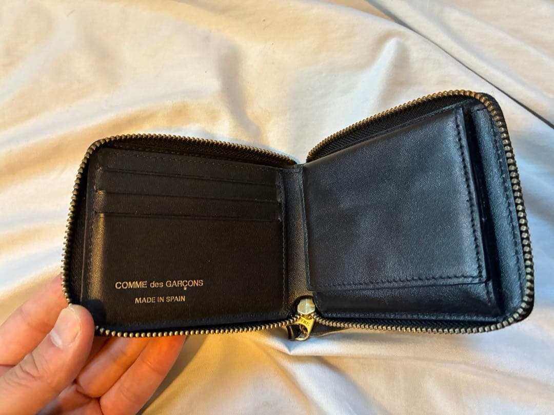 コムデギャルソン 二つ折り財布 COMME des GARCONS ブラック