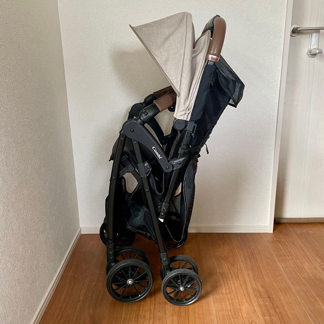 Combi ベビーカー Acbee plus AO B型