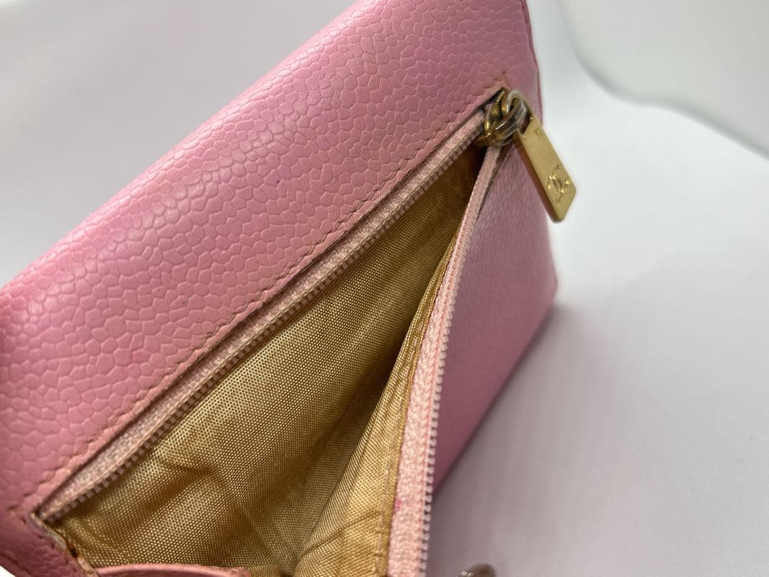 良品✨CHANEL シリアルシール有✨ピンクレザー三つ折り財布/708