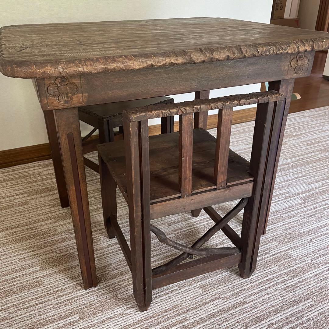 アジアンテーブル　エスニックテーブル　花彫刻　二人掛けダイニングテーブル