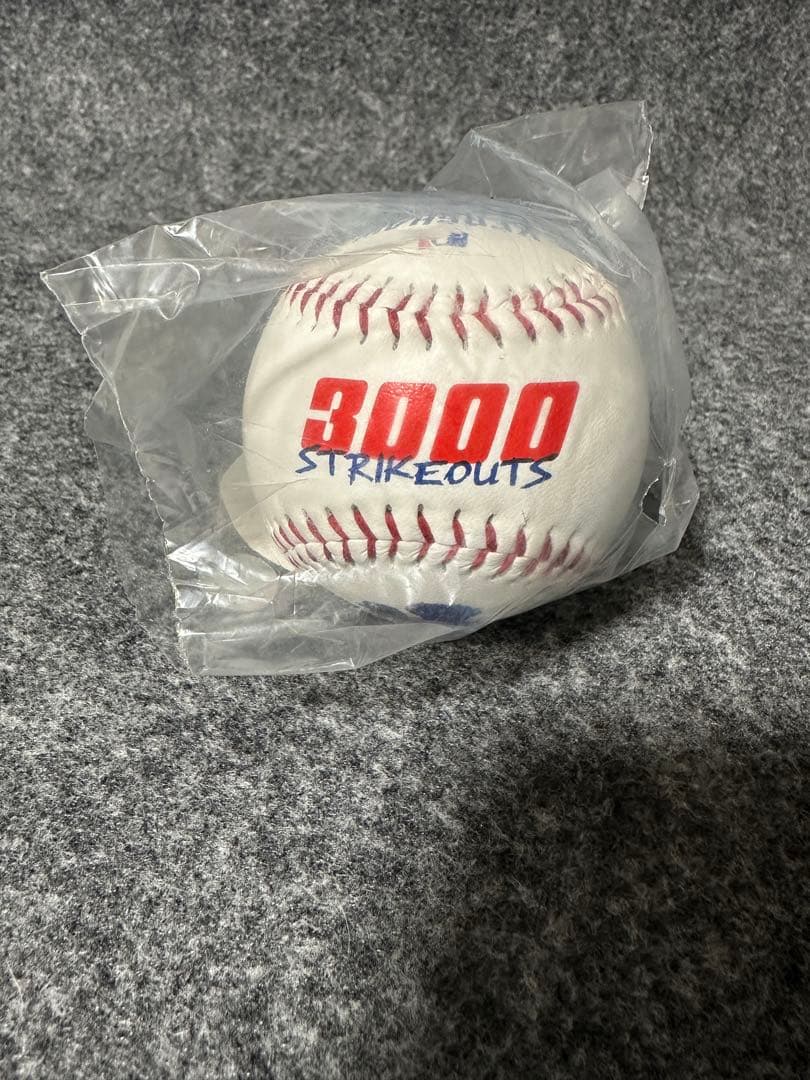 クレイトン•カーショー記念ボール