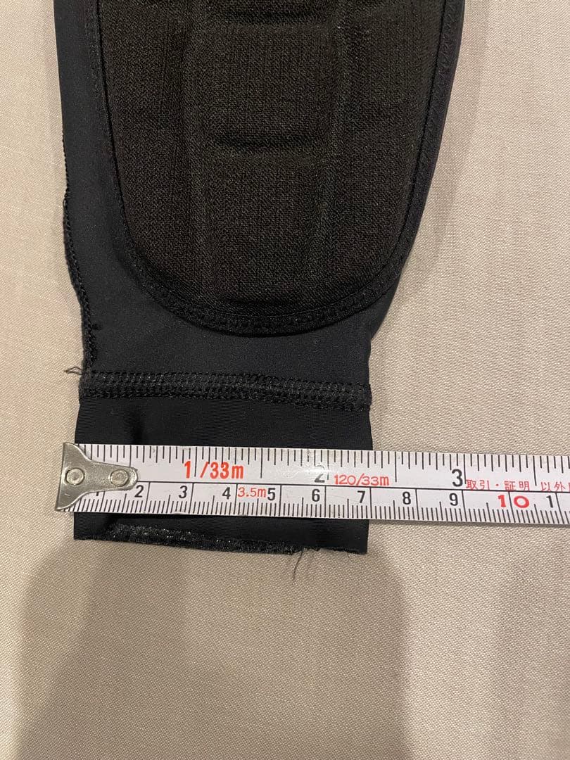 bmxレーシング レーサー　レース　mtb ダウンヒル　ニーシンガード