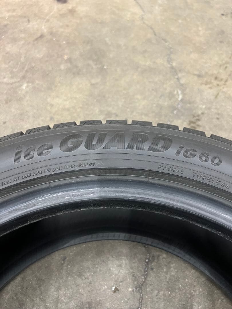 215/50R17 ヨコハマ IG60 2022年製 4本 スタッドレス