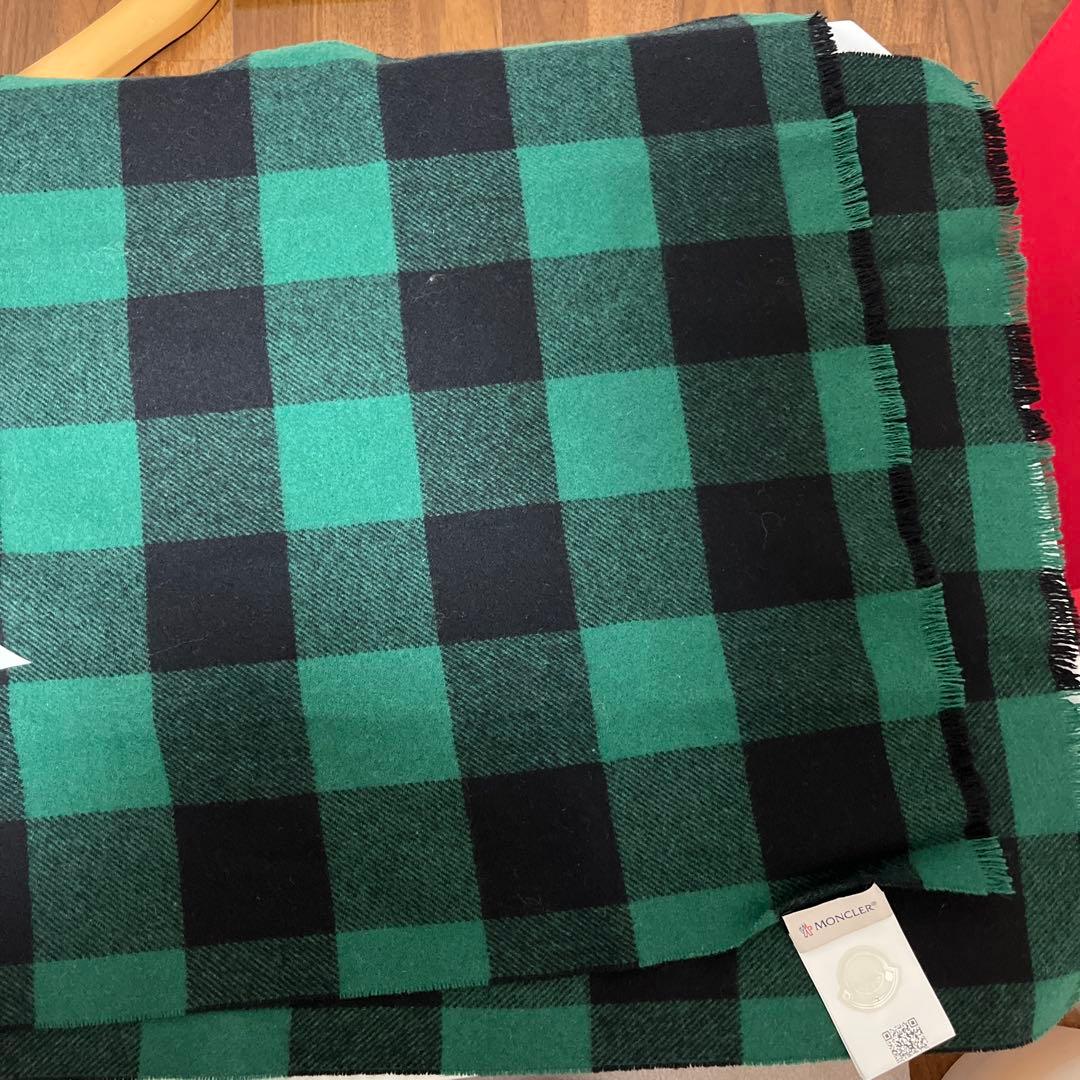 Moncler モンクレール マフラー ブランケット