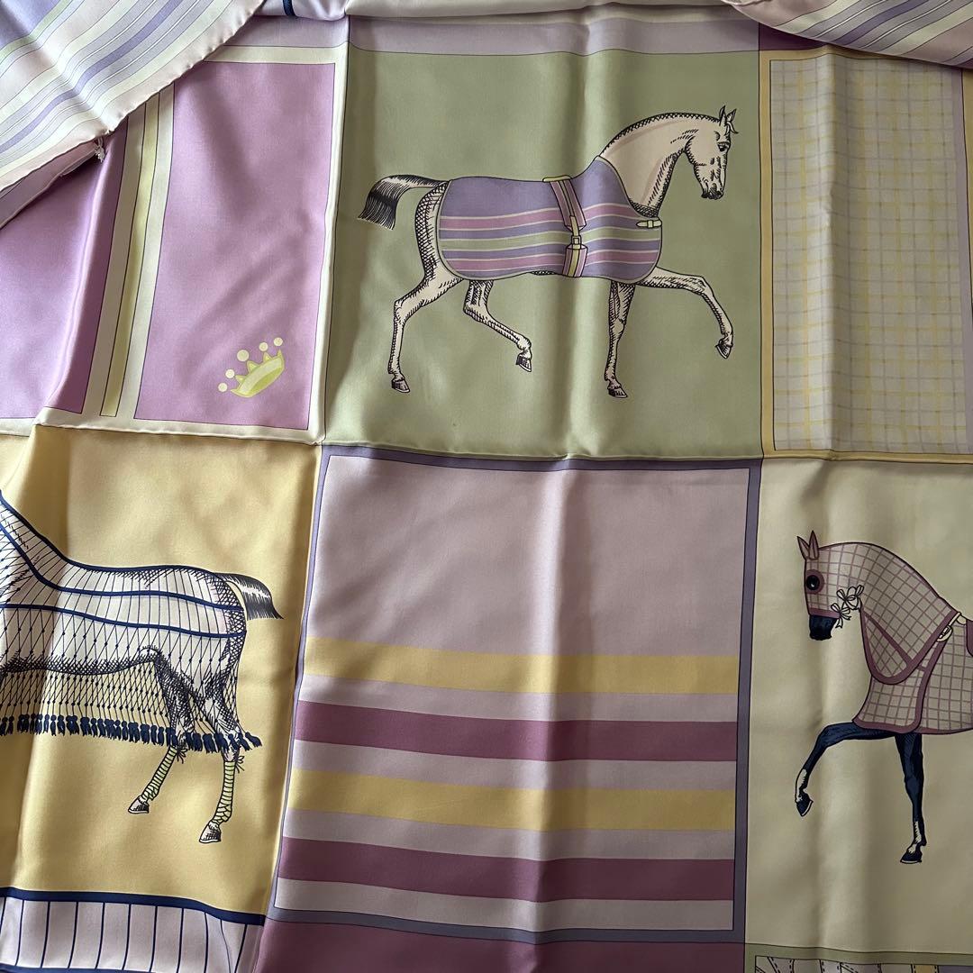新品　HERMES シルク　スカーフ 馬　ラベンダー　カレ140 大判　稀少