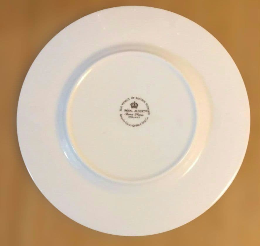 ビアトリクスポッター 　トムキトン マグカップ2プレート1ミルクカップ1セット