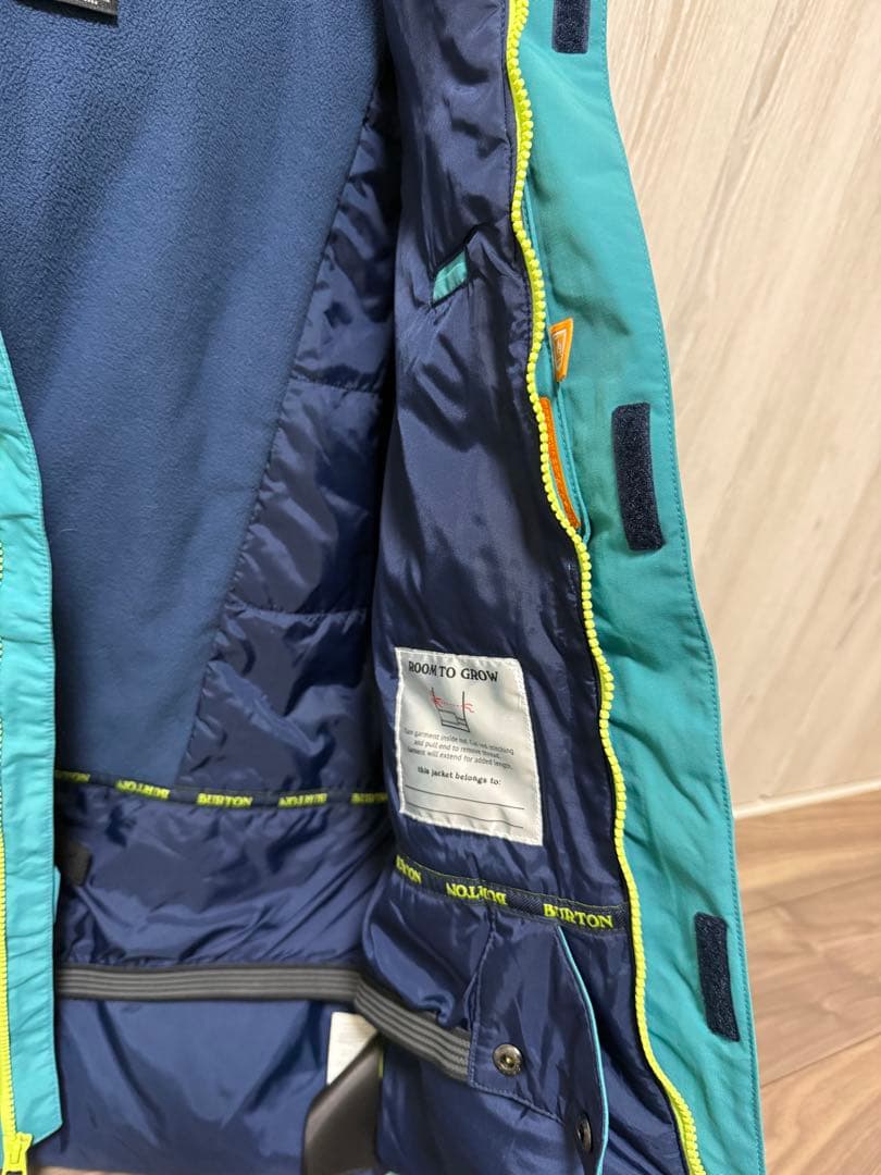 お値下げしました！Burton スノーボードウェア ジュニア　XL