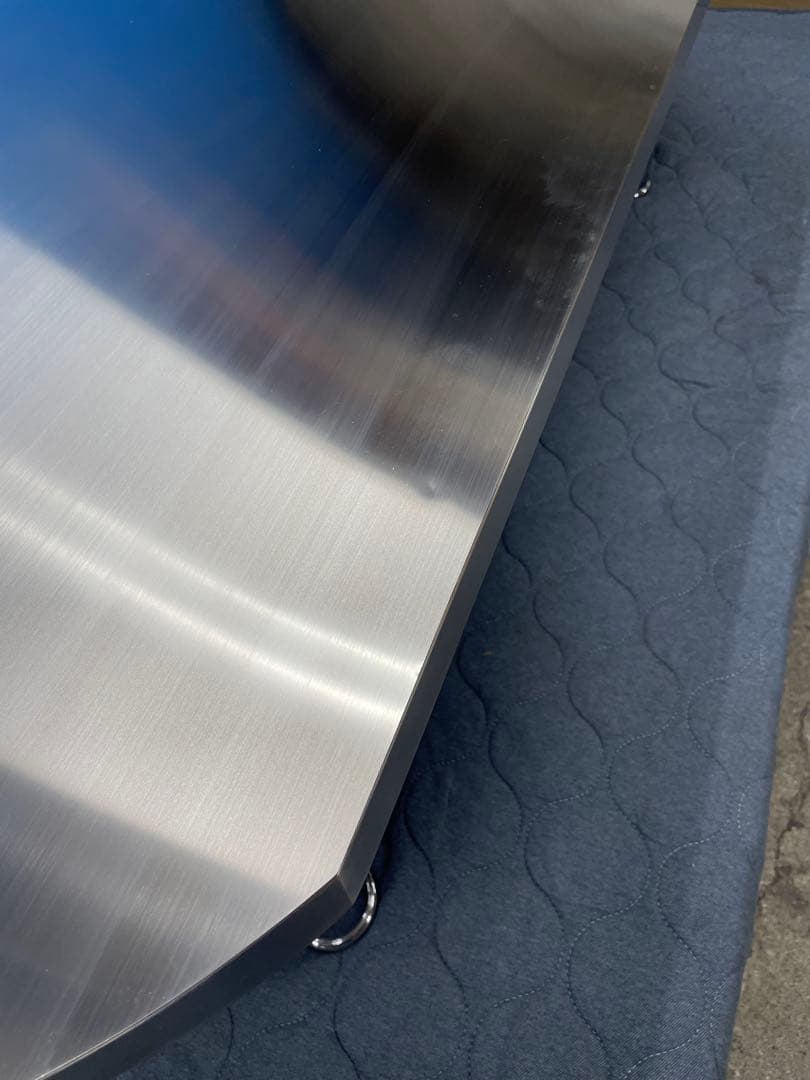 重量級ワンオフテーブル