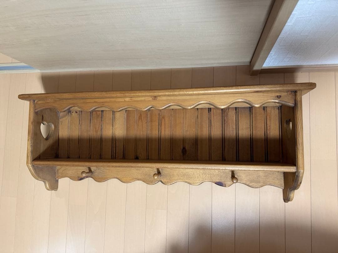 アンティーク　飾り棚　ハート型取っ手付き棚！！