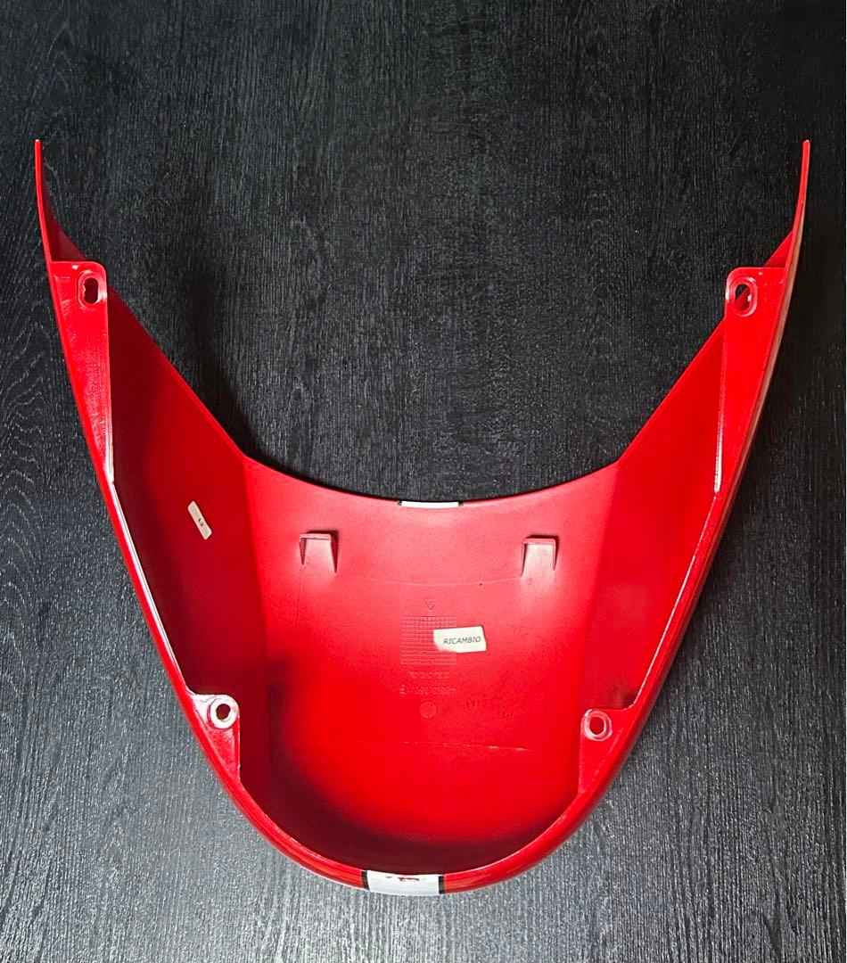 ドカティスポーツ1000 Ｓ　純正シングルシートテールカウル