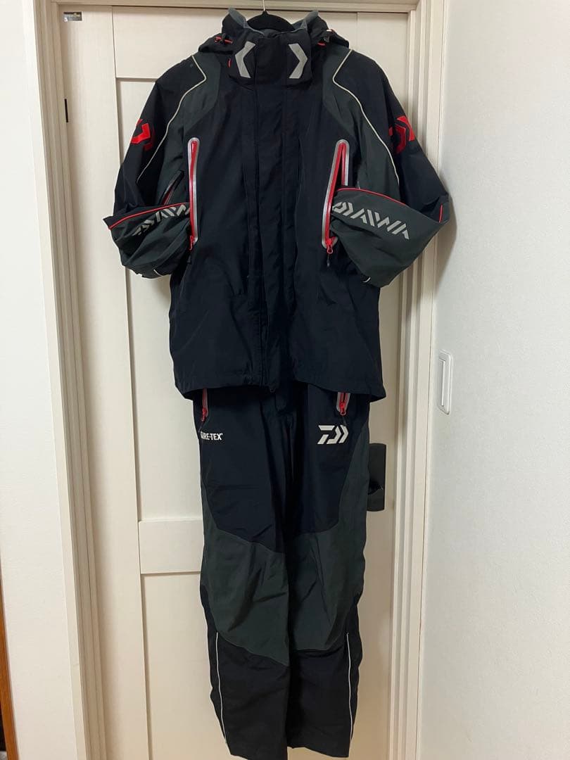 ダイワ ゴアテックス プロダクト 2ウェイ ウィンタースーツ DW-1002