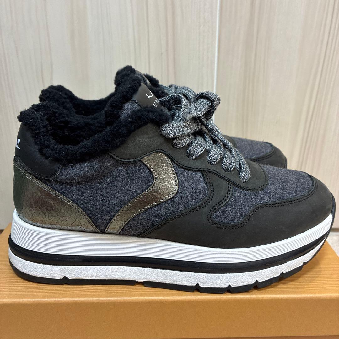 VOILE BLANCHE レディース マラン ファー ブラック 37