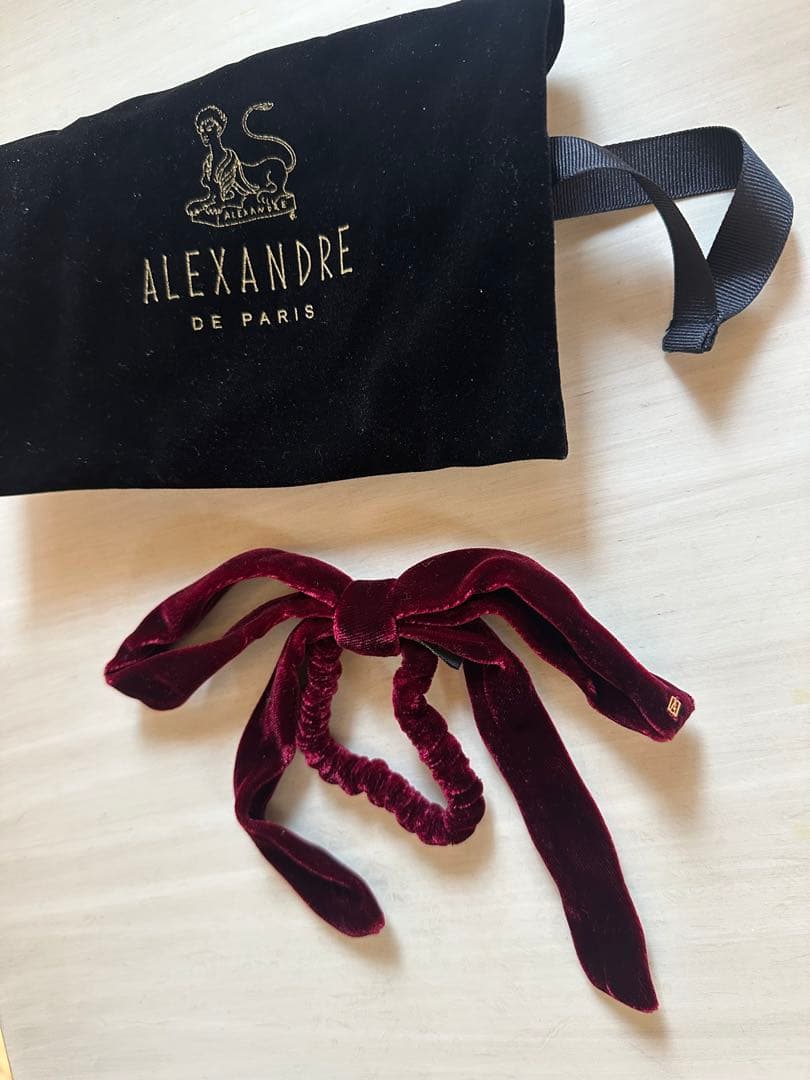 アレクサンドルドゥパリ　ベロアリボン　ポニー