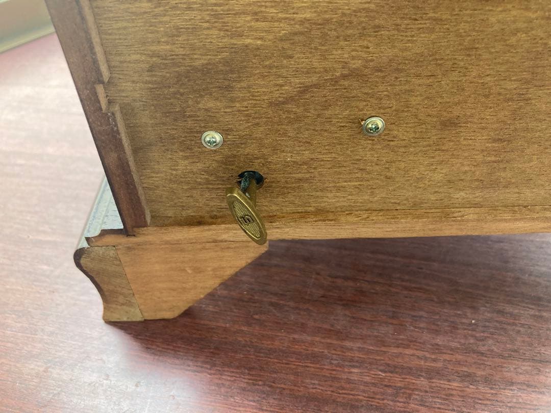 アンティーク　小物収納　４段引き出し【オルゴール付き】