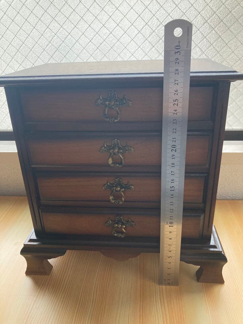 アンティーク　小物収納　４段引き出し【オルゴール付き】