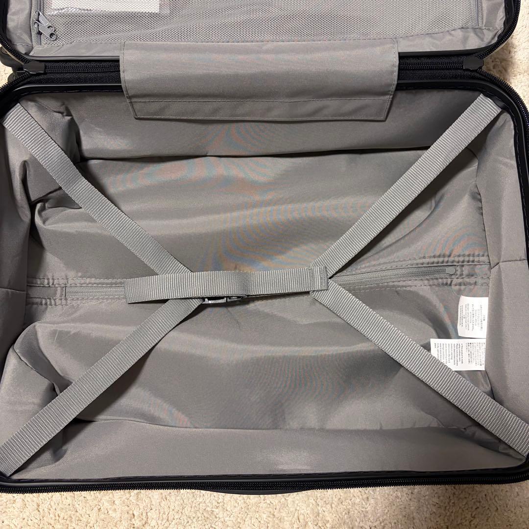 未使用に近い　無印　キャリー　ブラック　36L