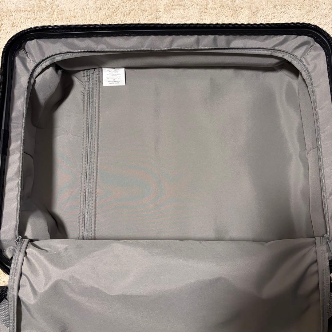 未使用に近い　無印　キャリー　ブラック　36L