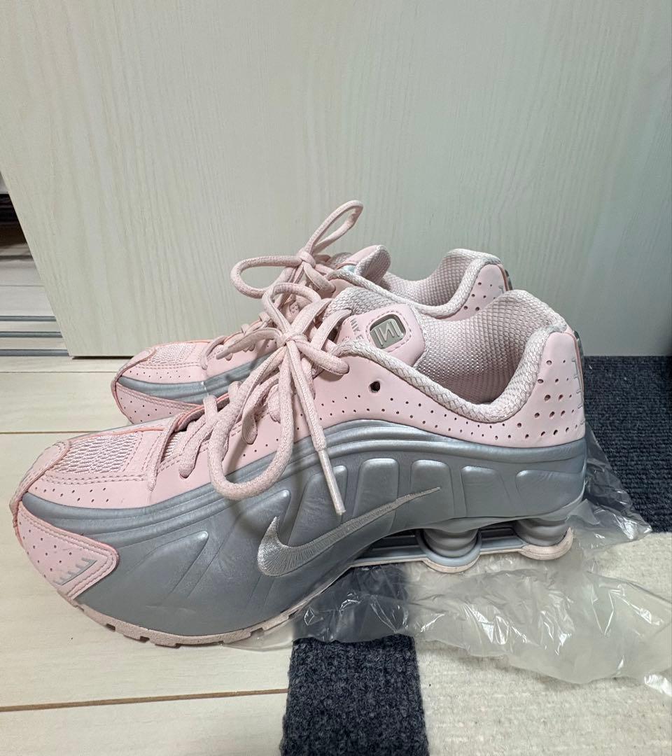 靴 Nike Shox r4 24.0cm