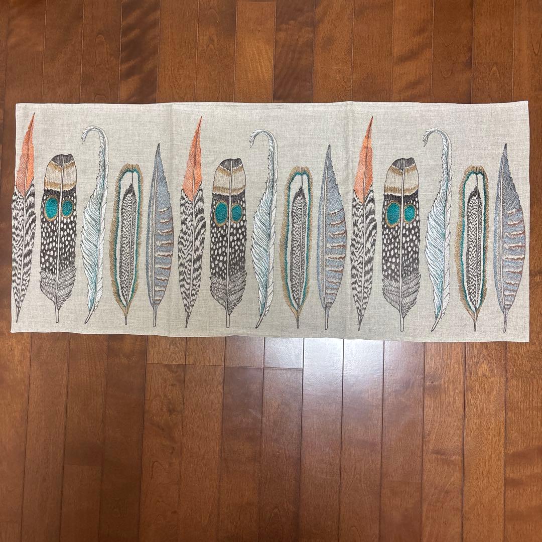 CORAL &TUSK Feathers 羽 テーブルランナー 保存袋付き