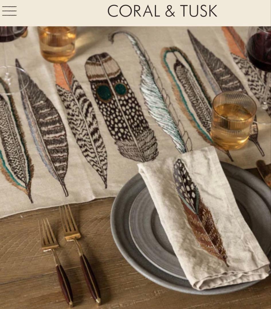 CORAL &TUSK Feathers 羽 テーブルランナー 保存袋付き