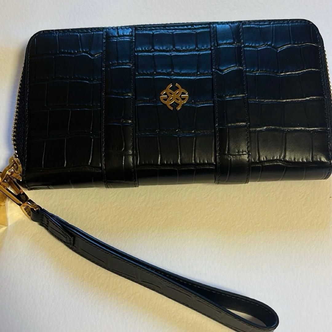 GOLDEN CONCEPT】 ラウンドジッ プ長財布／クロコ型押しレザー