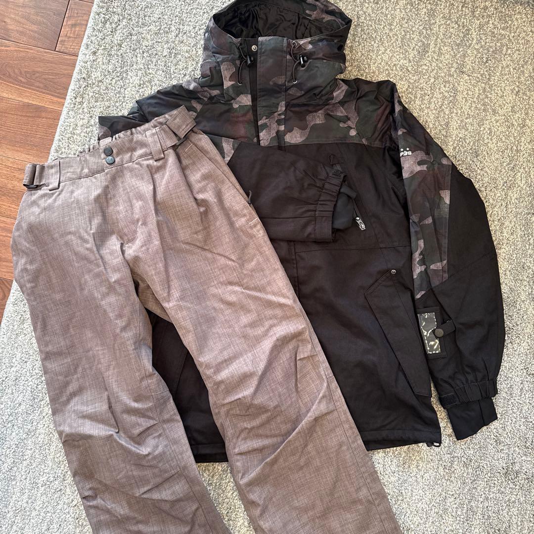 PONTAPES　スキーウェア　スノーボードウェア　M　上下セット