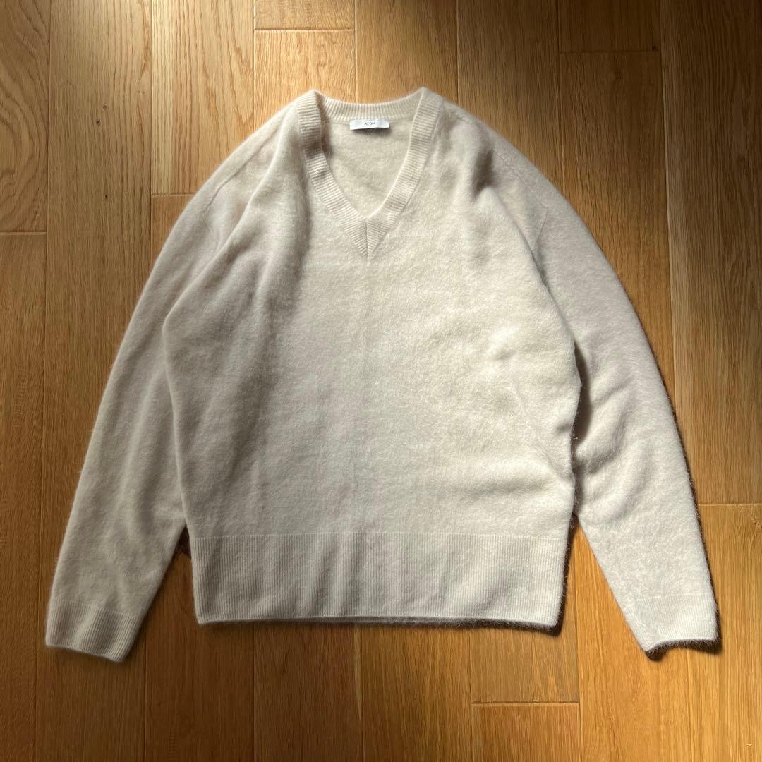 ATON エイトン ／ CASHMERE FUR Ｖネックセーター