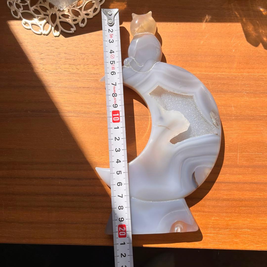 天然石 瑪瑙ジオード 三日月と猫 プレート置物