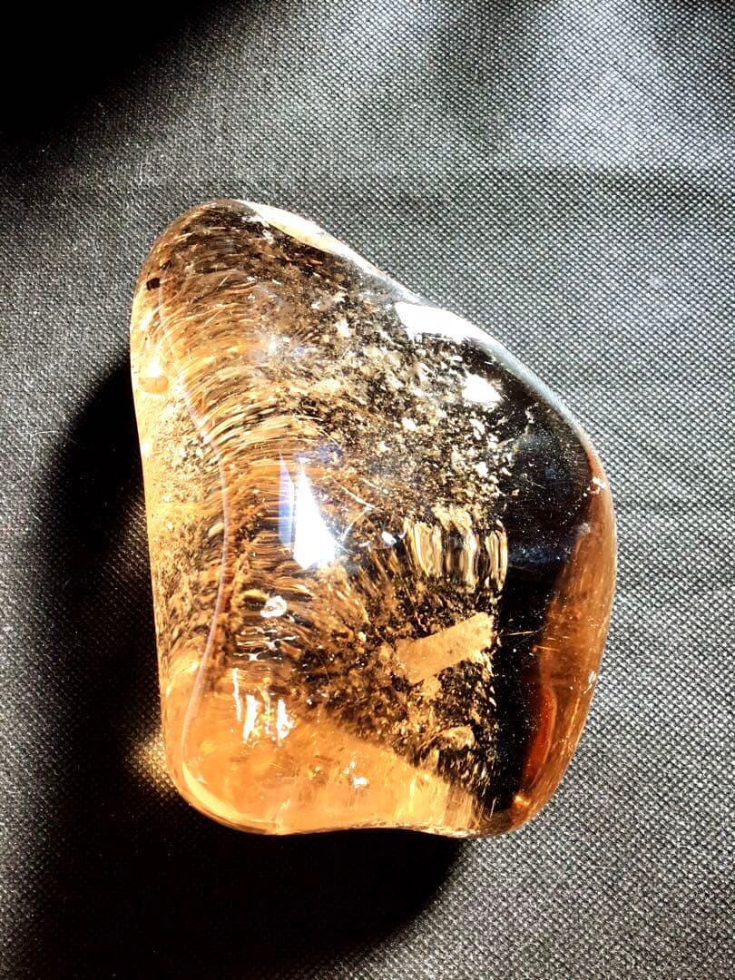 高品質ルチルクォーツライト付き　天然石　ブラジル産　パワースートン　1個限定