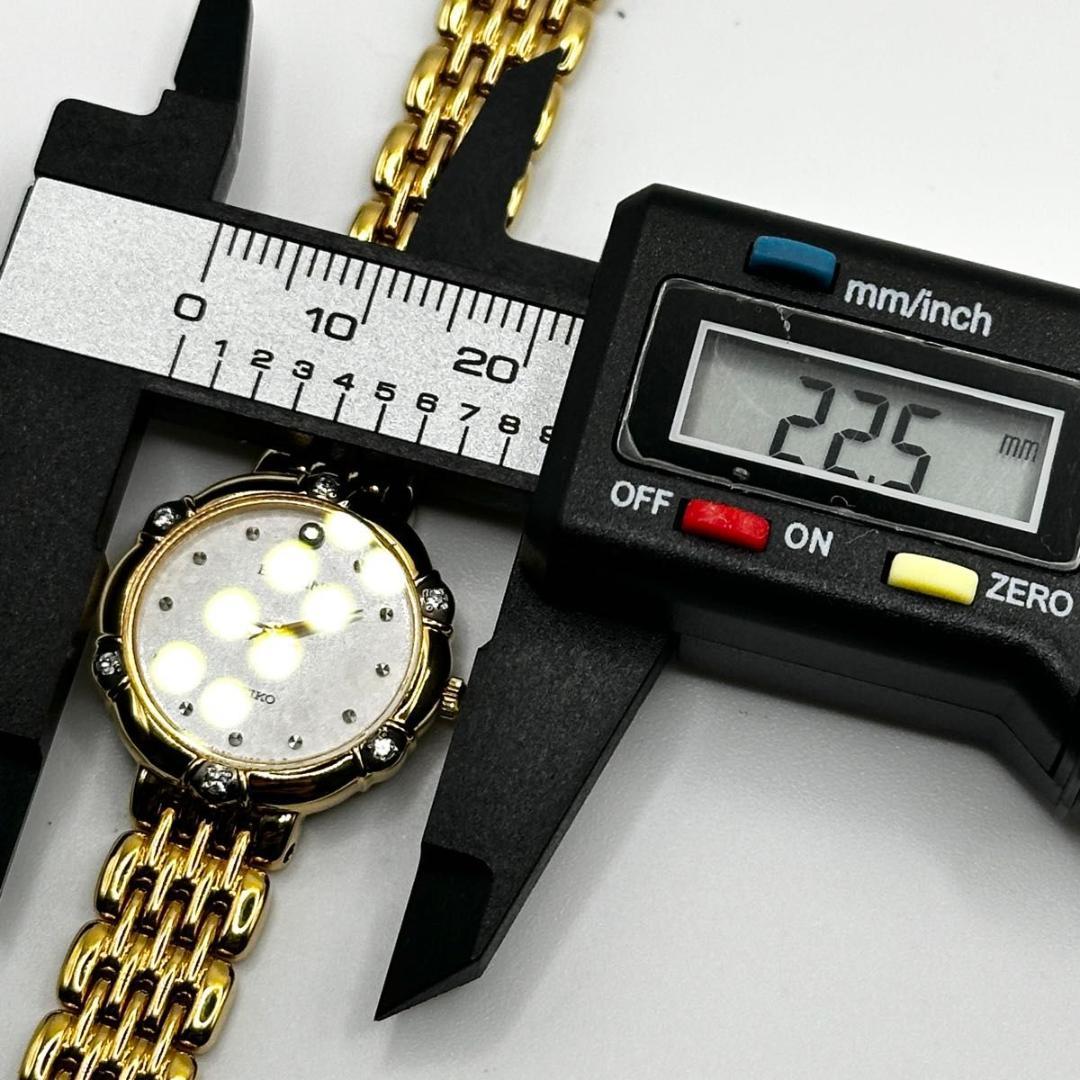 SEIKO　エクセリーヌ ダイヤベゼル レディース クオーツ 腕時計 ゴールド