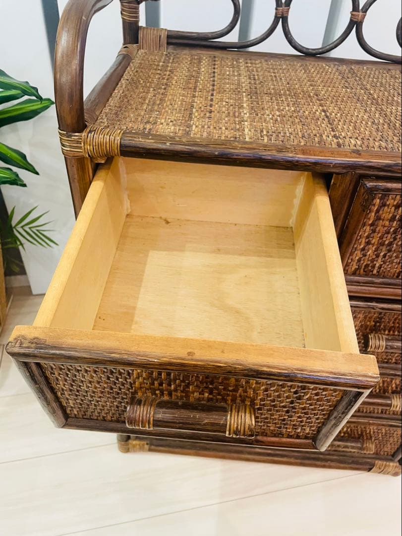 レトロ　ビンテージ　ラタンチェスト　籐家具　4段　引き出し5杯　収納家具　ラタン