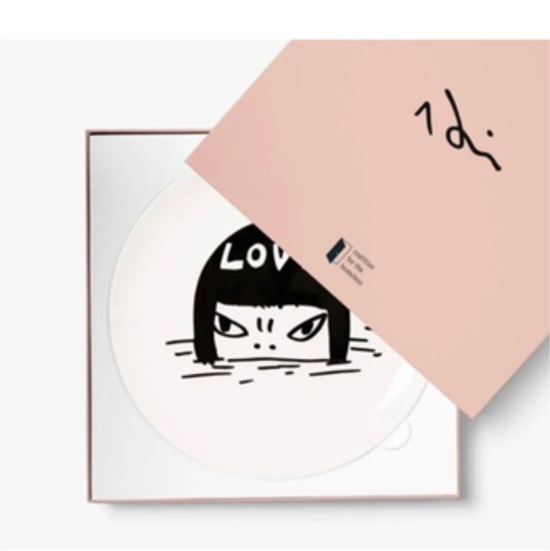 Plate by Yoshitomo Nara 奈良美智 皿 プレート