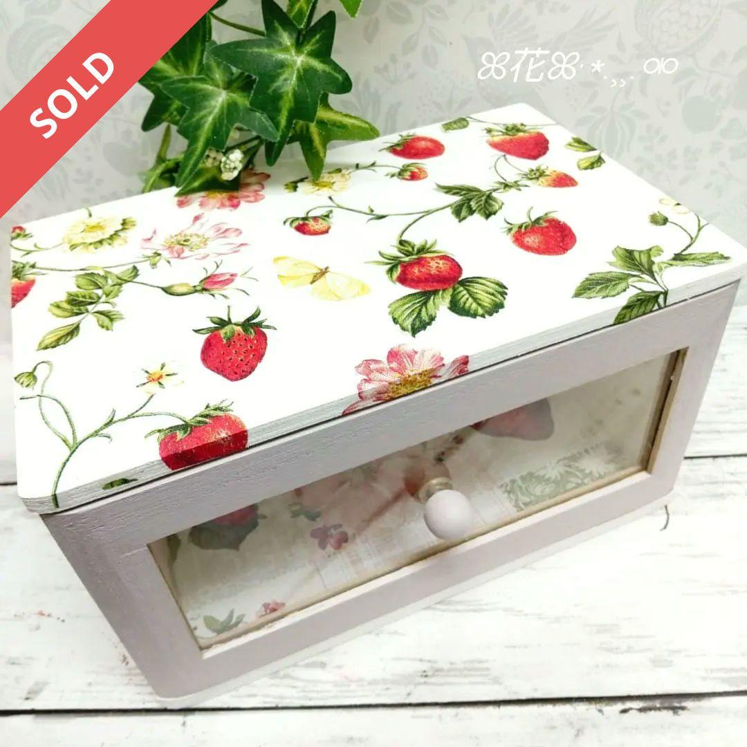 デコパージュꔛ‬ꕤ 木製引出し収納BOX♡小物入れ♡インテリア雑貨♡ガーデニング