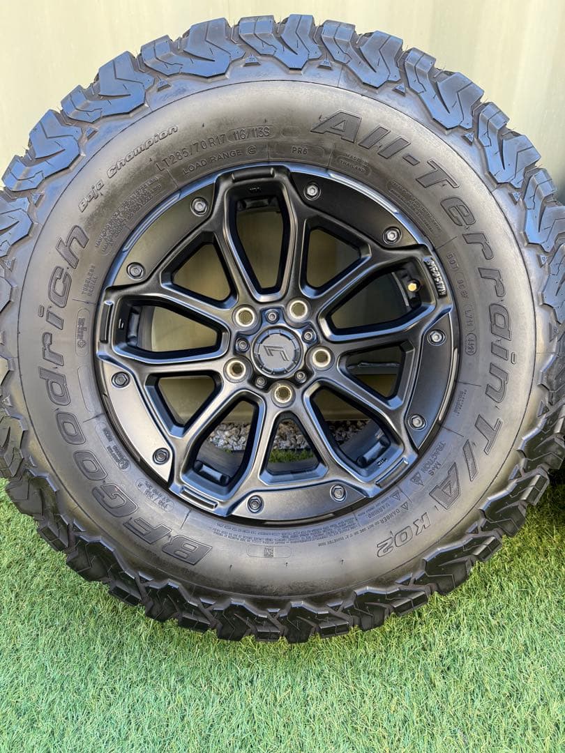 ろ*ん様 ジープラングラーJLJKジェップセンMJCR216BFグッドリッチA/