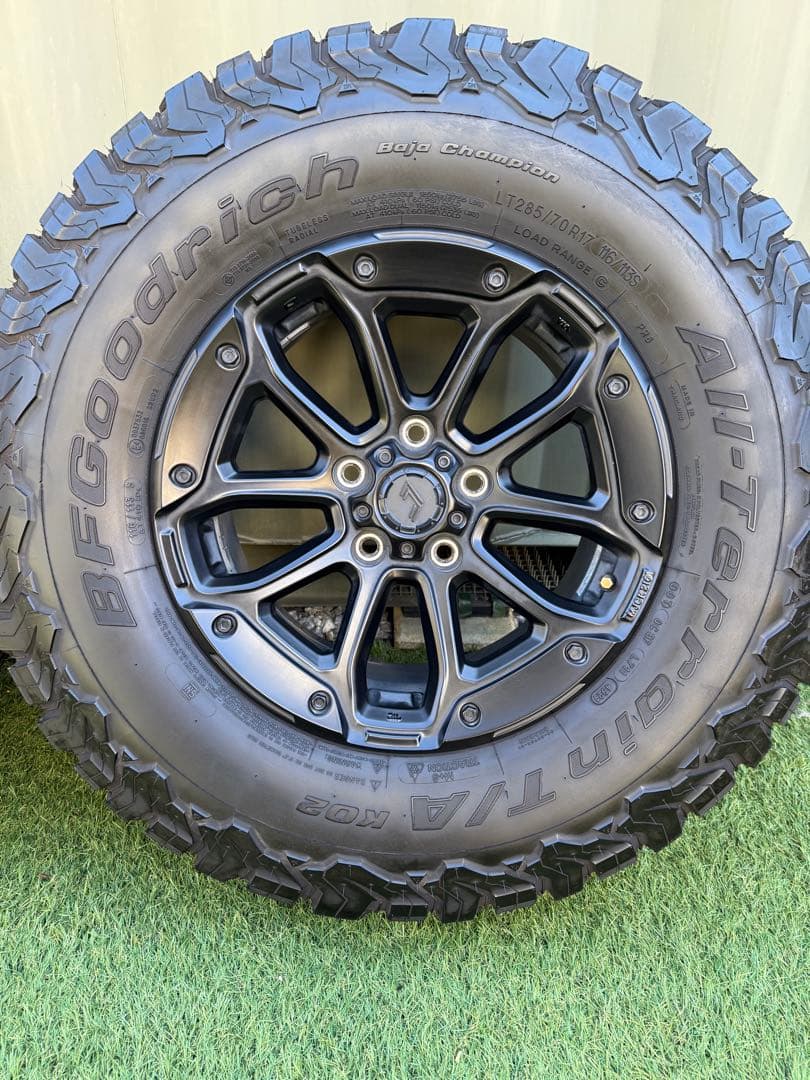 ろ*ん様 ジープラングラーJLJKジェップセンMJCR216BFグッドリッチA/