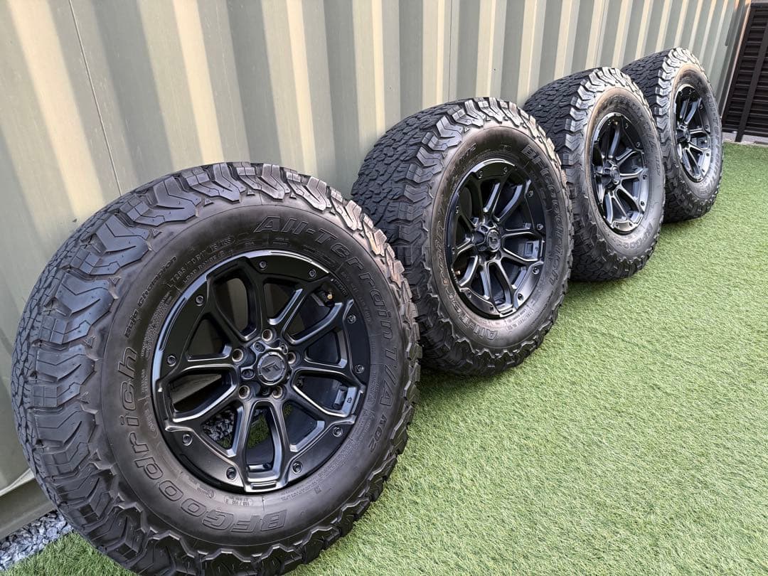 ろ*ん様 ジープラングラーJLJKジェップセンMJCR216BFグッドリッチA/