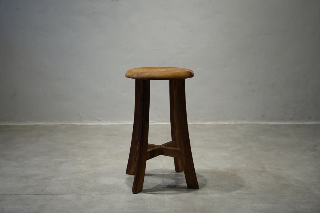 スツール　Japan vintage 古木　アンティーク　木製　レトロ　丸椅子