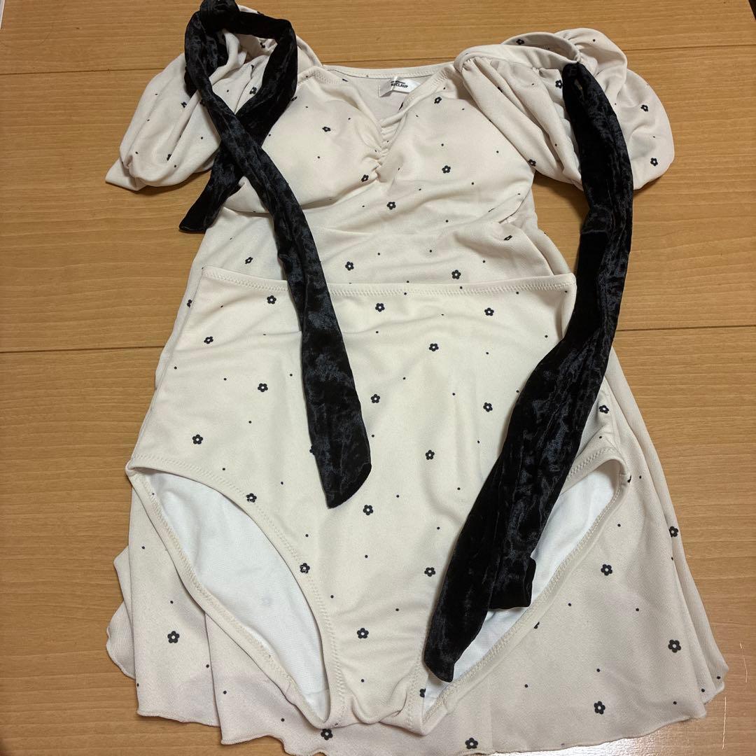 NICE CLAUPフラワープリントワンピース水着