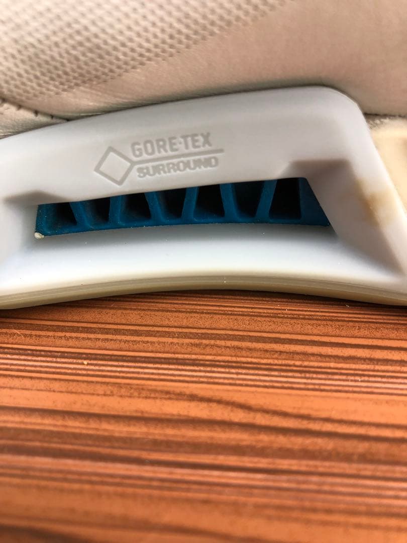 343番美品ECCOゴルフシューズ39 24.5cmスパイクレスGORE-TEX