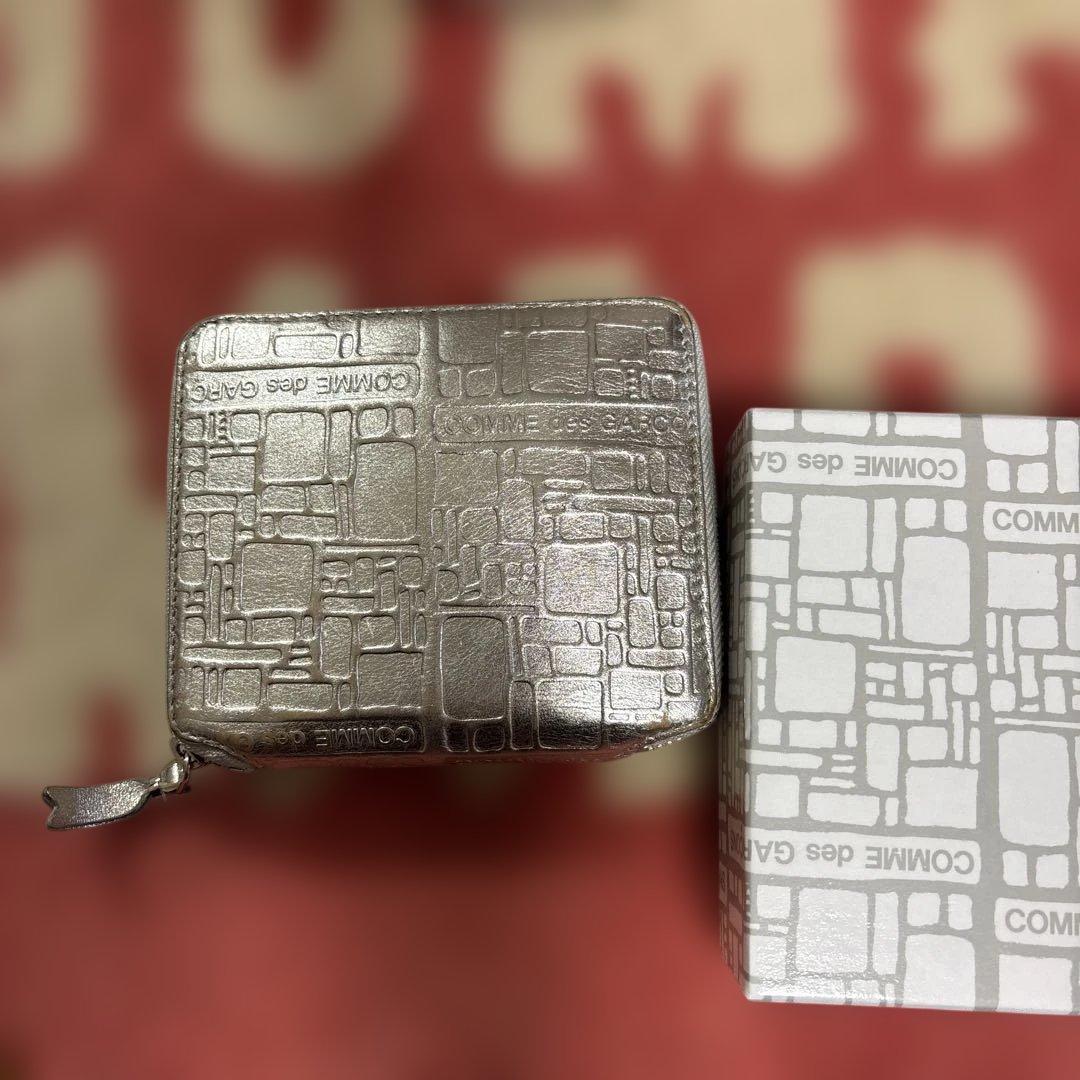 COMME des GARÇONS シルバーウォレット　財布