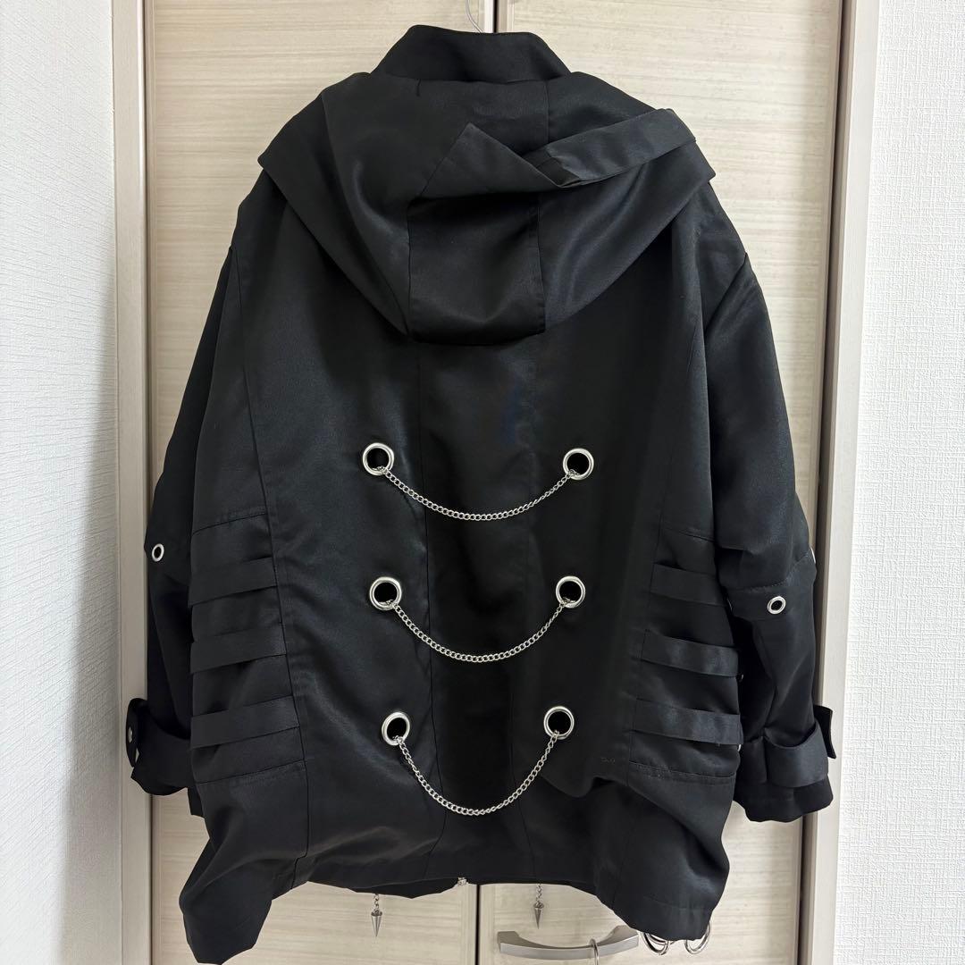 ililil【イルイルイル】自称ラスボスくんジップパーカー